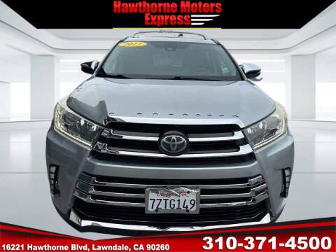 2017 Toyota Highlander SE