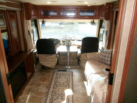 2013 Thor Motor Coach Challenger 37kt