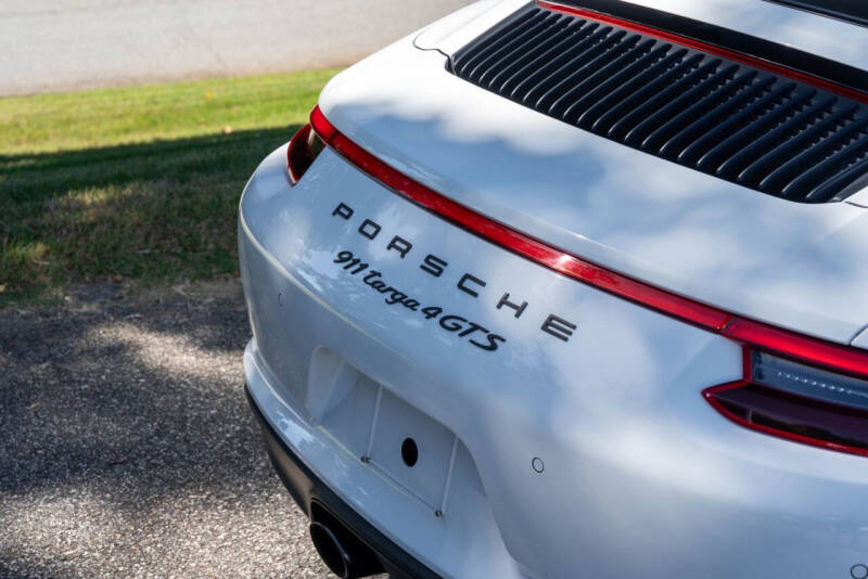 2018 Porsche 911 Targa 4 GTS