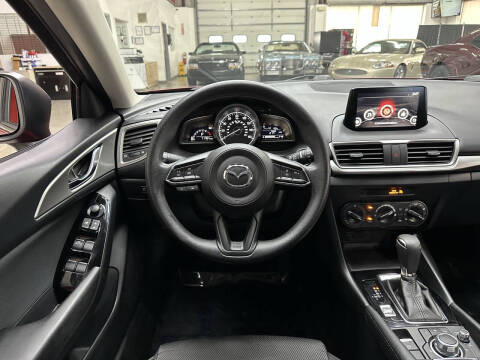 2017 Mazda MAZDA3 Sport
