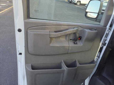 2022 GMC Savana 2500