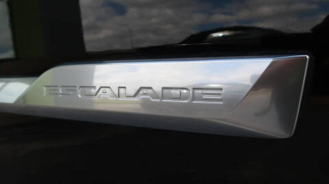 2018 Cadillac Escalade Luxury