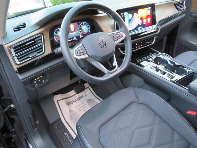 2024 Volkswagen Atlas SE
