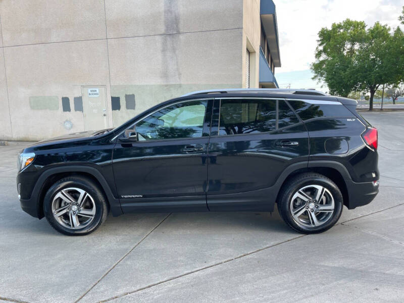 2020 GMC Terrain SLT