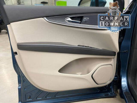 2019 Lincoln Nautilus Select