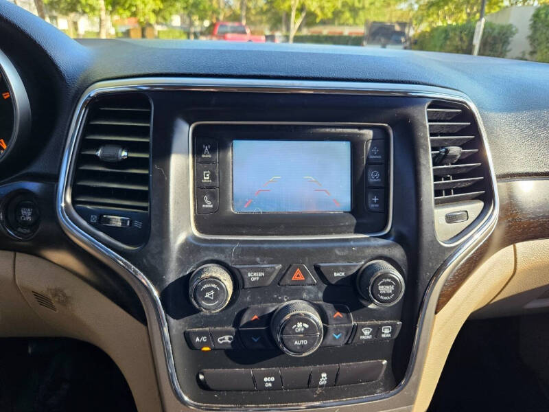 2014 Jeep Grand Cherokee Laredo E