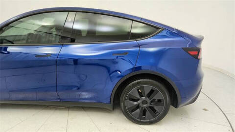 2025 Tesla Model Y Long Range