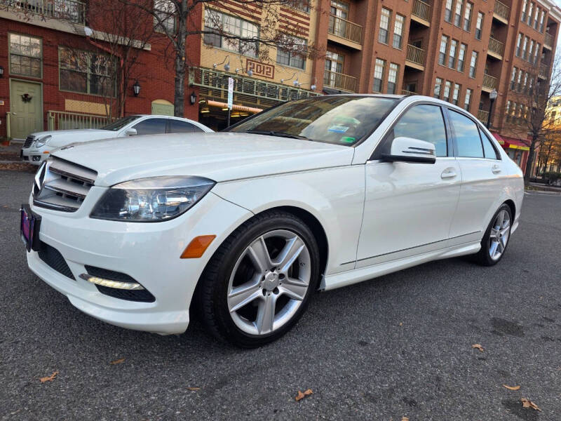 2011 Mercedes-Benz C-Class's photo