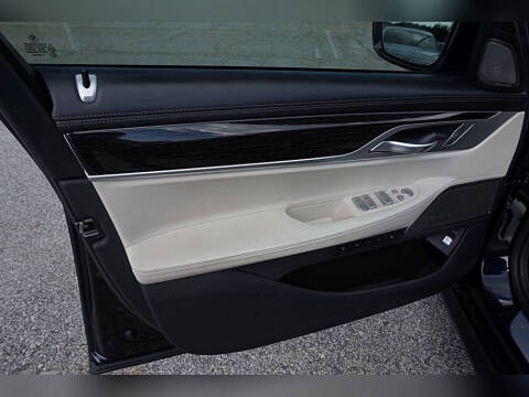 2019 BMW 7 Series 750i