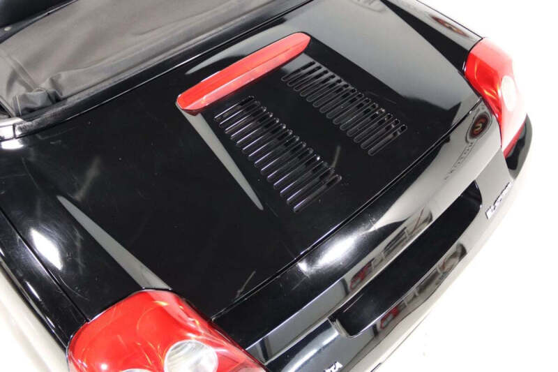2004 Toyota MR2 Spyder