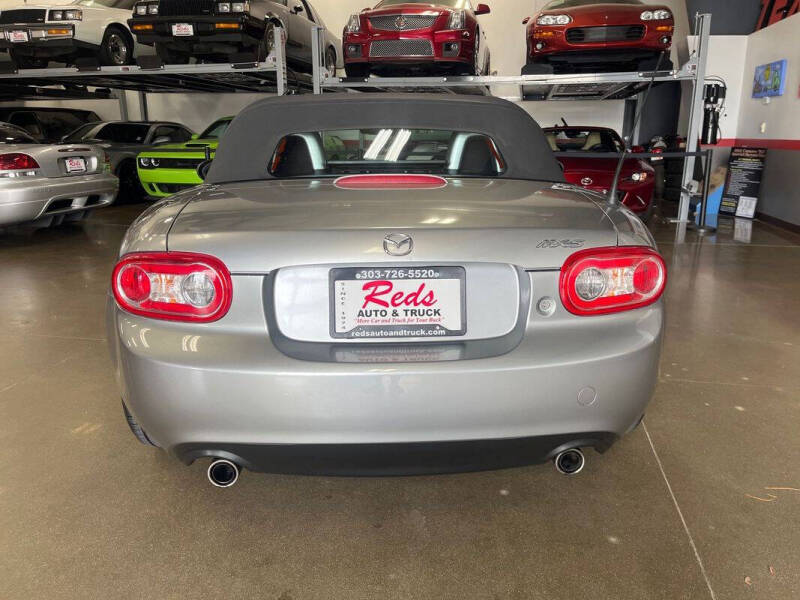 2011 Mazda MX-5 Miata Sport