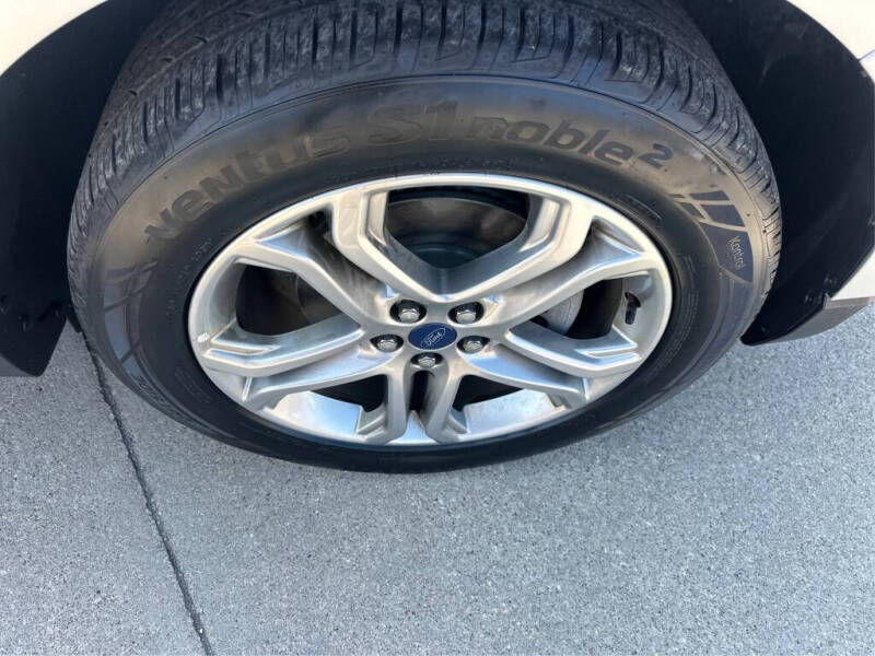 2018 Ford Edge Titanium