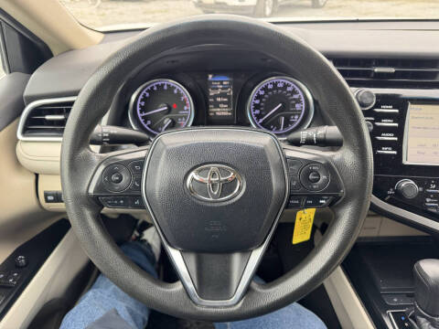 2018 Toyota Camry LE