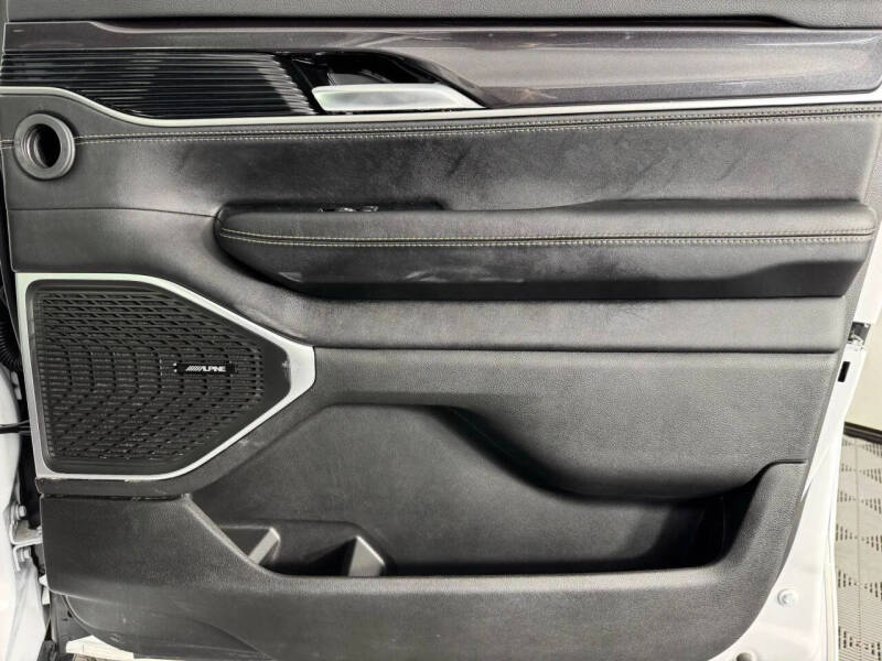 2024 Jeep Wagoneer L