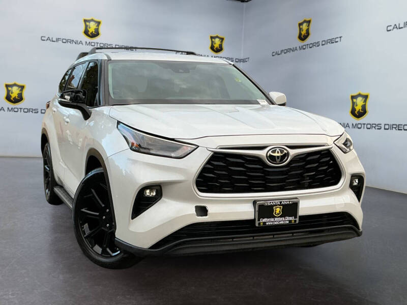 2022 Toyota Highlander LE