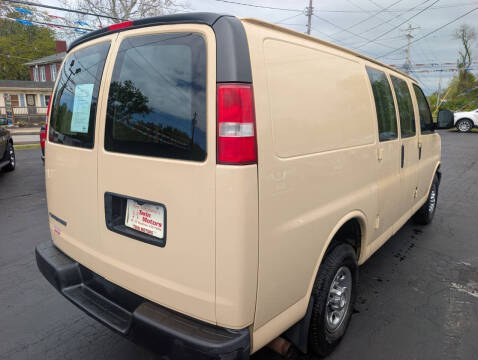 2017 Chevrolet Express 2500