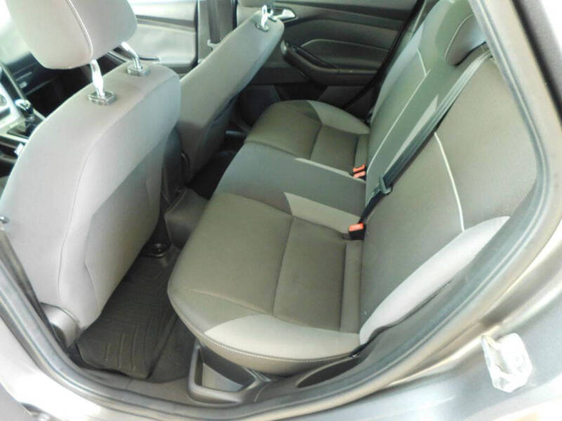 2012 Ford Focus SE