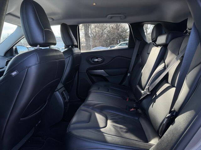 2021 Jeep Cherokee Latitude Lux