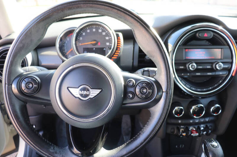 2015 MINI Hardtop 2 Door Cooper