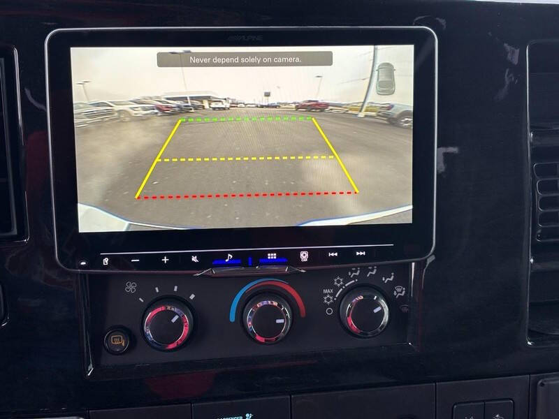 2025 GMC Savana 2500