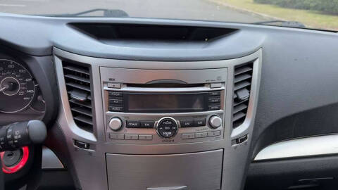 2011 Subaru Outback 2.5i Premium