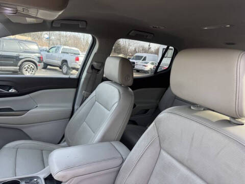 2020 GMC Acadia SLT