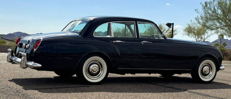1965 Rolls-Royce Silver Cloud III Flying Spur