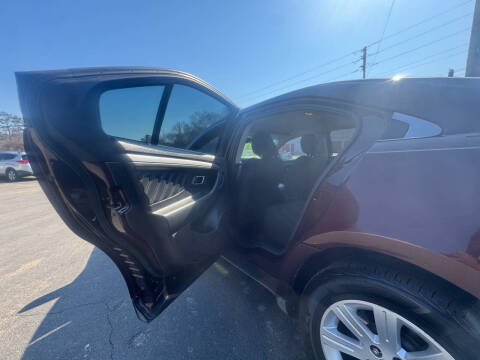 2010 Ford Taurus SEL