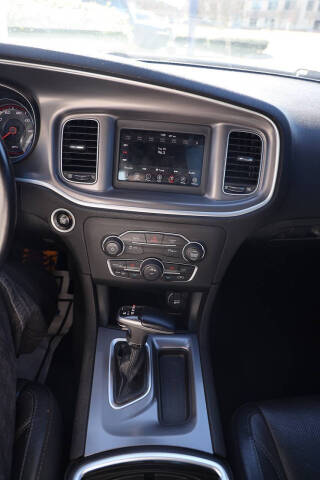 2020 Dodge Charger SXT