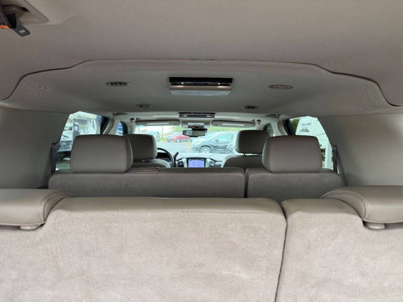 2017 Chevrolet Suburban LT