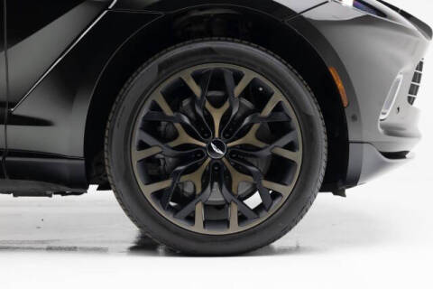 2021 Aston Martin DBX