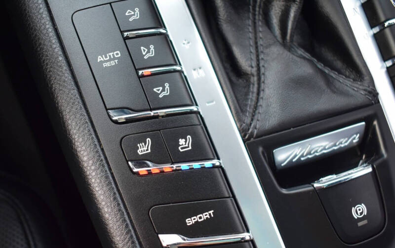 2021 Porsche Macan