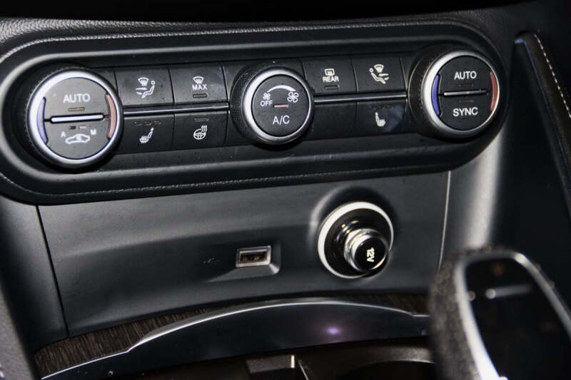 2022 Alfa Romeo Stelvio Ti