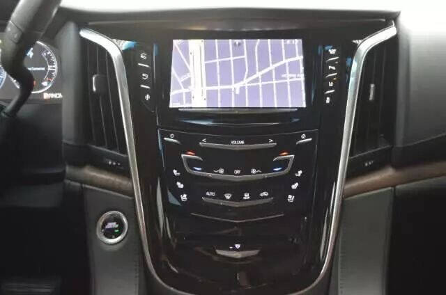 2015 Cadillac Escalade Luxury