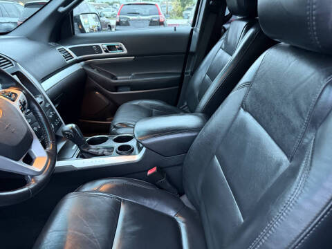 2012 Ford Explorer XLT