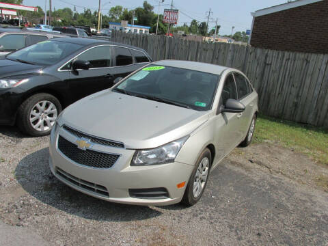 2013 Chevrolet Cruze for sale at Express Auto Sales in Lexington KY