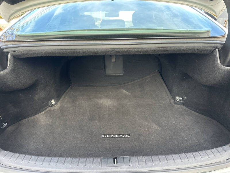 2016 Hyundai Genesis 3.8L