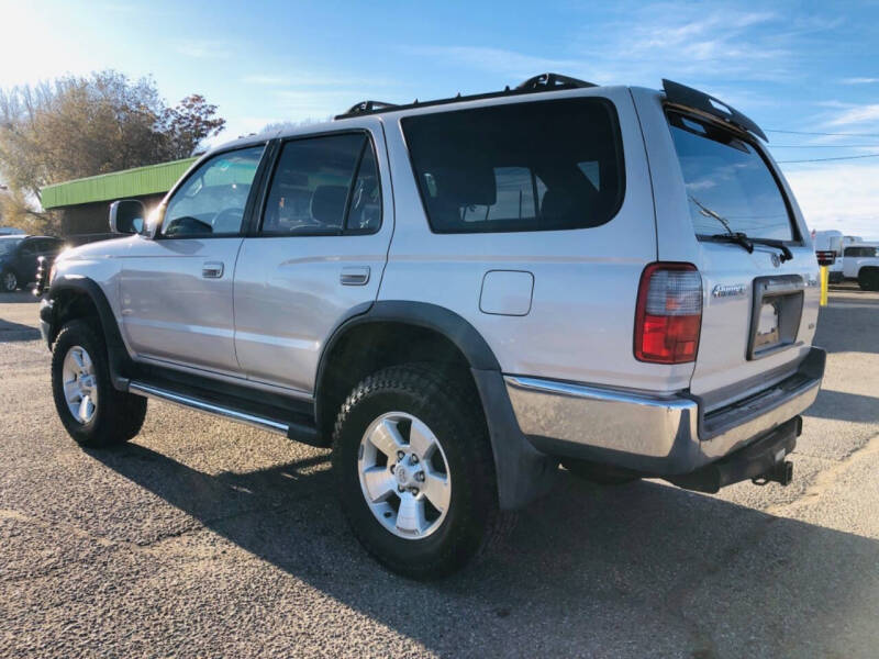 2000 Toyota 4Runner SR5