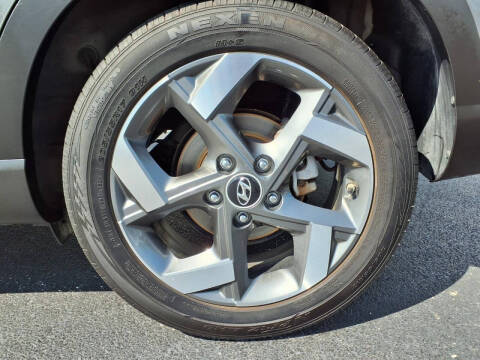 2025 Hyundai Venue SEL