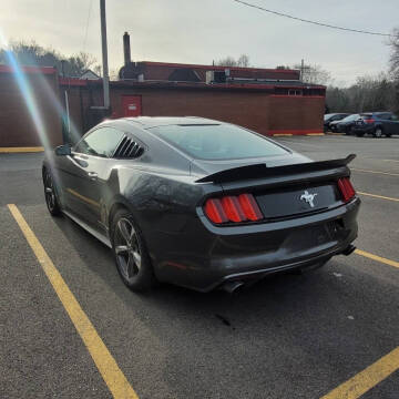 2015 Ford Mustang V6