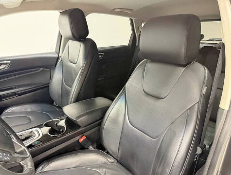 2016 Ford Edge Titanium