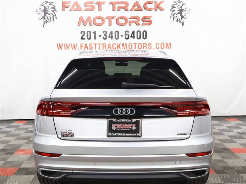 2019 Audi Q8 quattro Premium Plus 55 TFSI