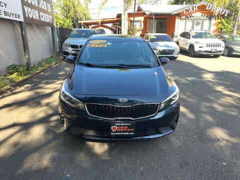 2017 Kia Forte5 LX