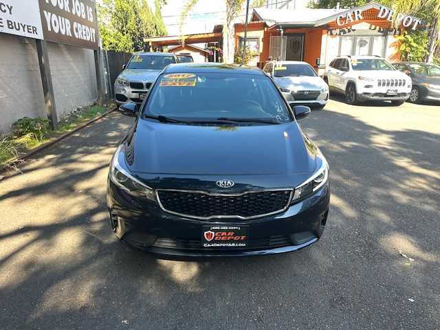 2017 Kia Forte5 LX