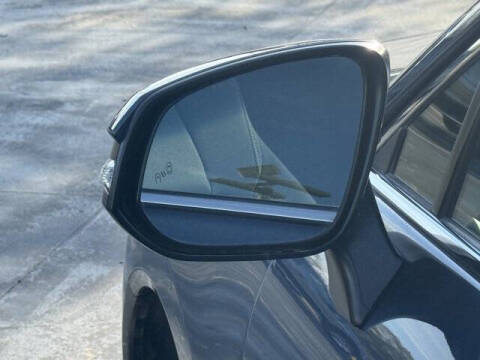 2024 Toyota Venza LE