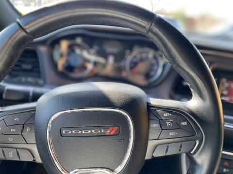 2016 Dodge Challenger SXT