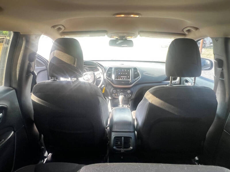 2016 Jeep Cherokee Latitude