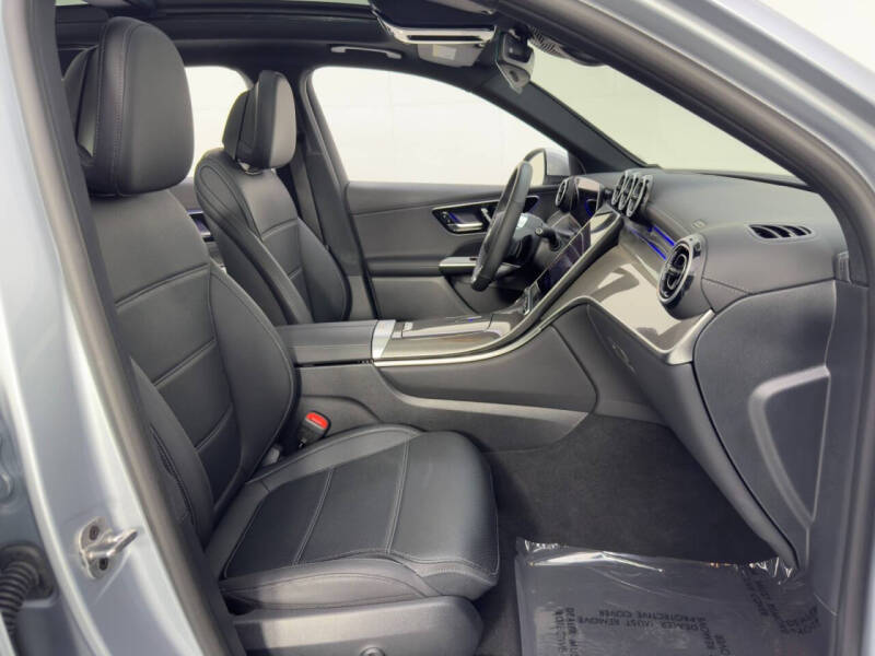 2025 Mercedes-Benz GLC GLC 300