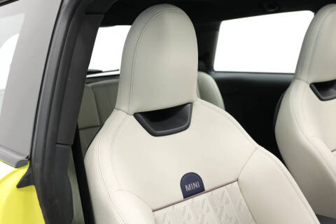 2025 MINI Hardtop 2 Door