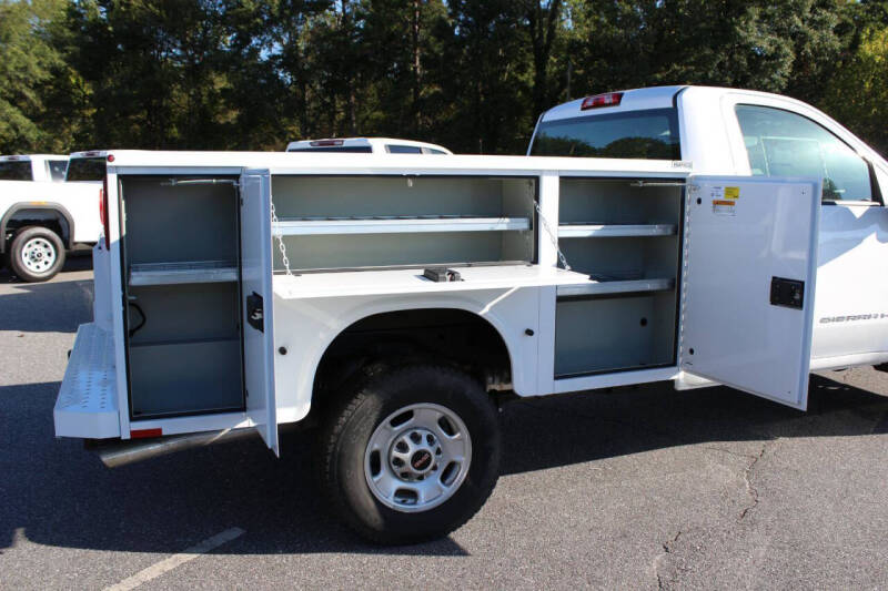 2024 GMC Sierra 2500HD Pro